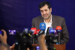 دنیامالی: مردم قدردان زحمات تیم ملی والیبال هستند/ بعد از قهرمانی آسیا باید بازسازی سالن یزدانی‌خرم را آغاز کنیم
