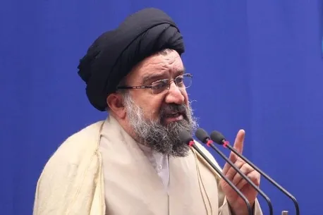 خطیب نماز جمعه تهران: توان موشکی ایران، آمریکا را به ذلت کشاند