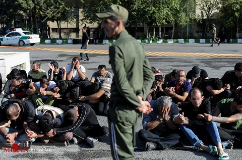 شبکه سازمان یافته قاچاق ارز و سوخت در کرمانشاه منهدم شد