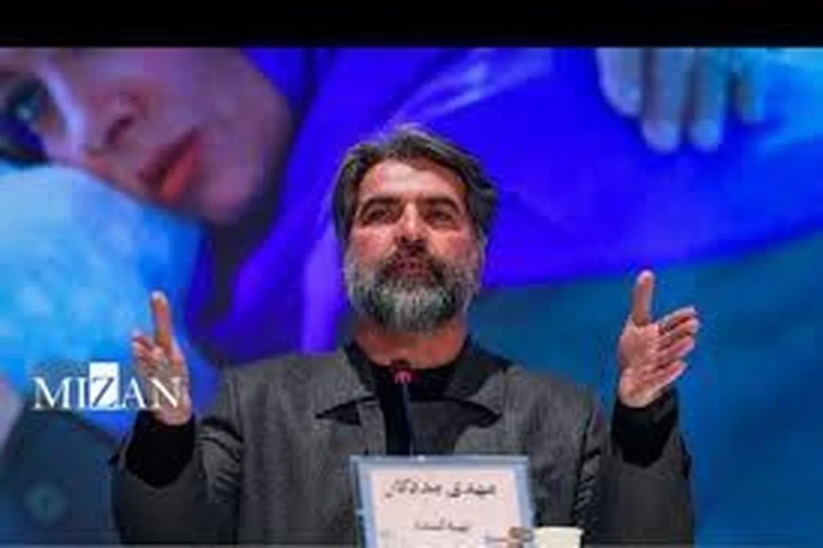 مددکار: هنر انقلاب امروز وظیفه روایت مظلومیت ملت ایران را برعهده دارد/ نسل جوان در خط مقدم تحول هنری