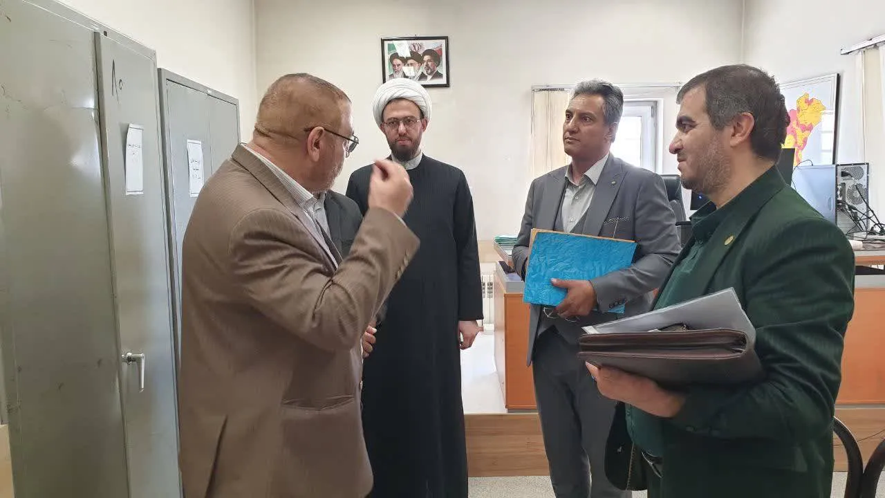 رئیس کل دادگستری زنجان از حوزه قضایی شهرستان ایجرود بازدید کرد
