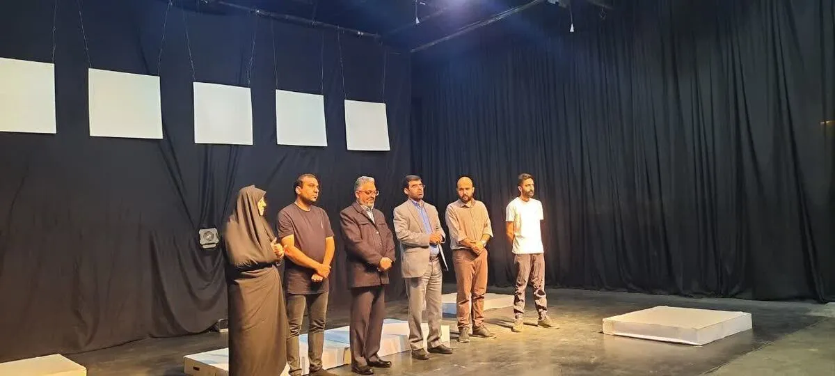 تئاتر &laquo;دل دلرزه&raquo; در راستای پویش به احترام امام رئویف می&zwnj;بخشم بر روی صحنه رفت