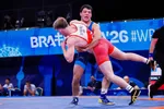 نتایج روز نخست کشتی فرنگی جوانان جهان؛ روسیه و ارمنستان یکه‌تازِ فینال‌ها