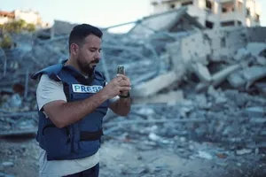 Martyrdom of a journalist in Gaza hours after his child’s birth
