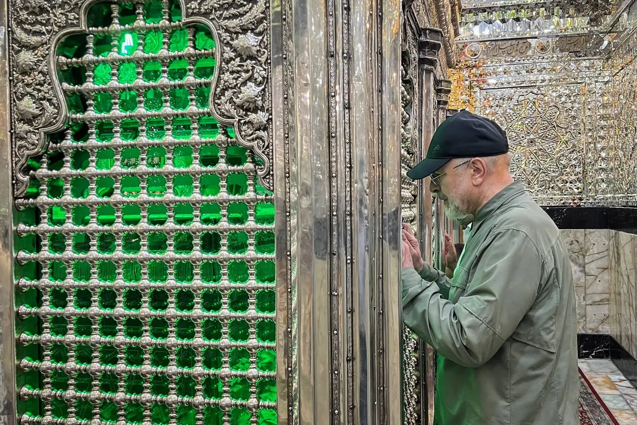 حضور قالیباف در آستان مقدس حضرت عبدالعظیم (ع)