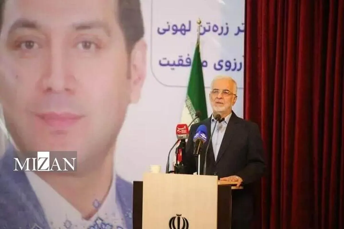 تاکید وزیر کشور بر اهتمام دولت برای آبادانی و پیشرفت استان کردستان تاکید وزیر کشور بر اهتمام دولت برای آبادانی و پیشرفت استان کردستان