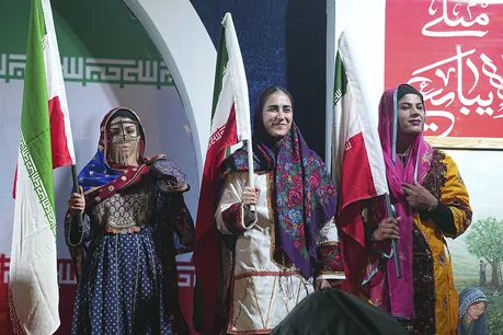 جشن وحدت در میدان انقلاب تهران