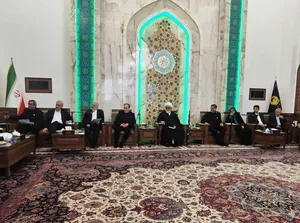 تصویب ۹ طرح برای تسهیل سفر زائران خارجی به مشهد در جلسه کارگروه امام رضا (ع) به ریاست عراقچی