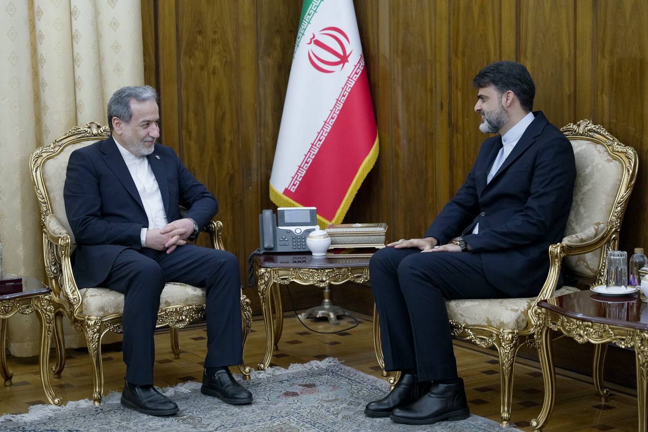 دیدار سرکنسولهای جدید ایران در کازان و بصره با عراقچی دیدار سرکنسولهای جدید ایران در کازان و بصره با عراقچی