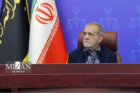 پزشکیان: بهتر است امروز که در قدرت و عزت هستیم و تمام دنیا به پیروزی ما اذعان دارند جنگ را پایان دهیم