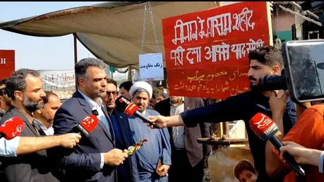 زنگ آغاز سال تحصیلی جدید در مدرسه شجره طیبه میناب توسط سخنگوی قوه قضاییه نواخته شد