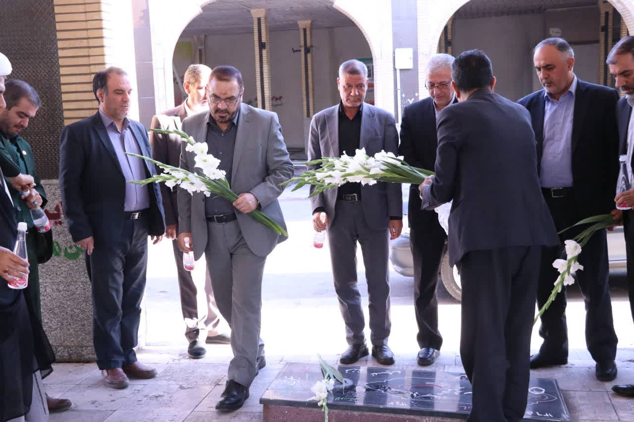 گلباران مزار شهدا تاکید رئیس کل دادگستری استان زنجان بر تعیین تکلیف پروندههای قضایی