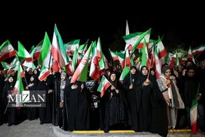 تداوم باشکوه اجتماعات شبانه در میادین تهران / برگزاری پنجمین اجتماع بزرگ امام‌رضایی‌ها از امام حسین(ع) تا آزادی