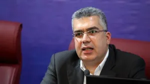 پیشنهاد تعلیق مابه‌التفاوت نرخ ارز در تأخیر‌های ناشی از جنگ