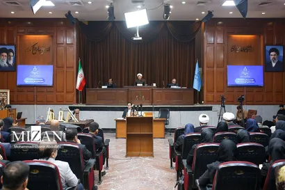 منافقین با رژیم اسرائیل و آمریکا همکاری می‌کنند