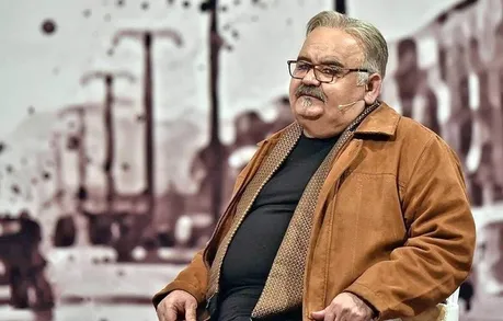 ماجرای احوالپرسی رهبر شهید انقلاب اسلامی از مرحوم اکبر عبدی بازیگر برجسته ایران