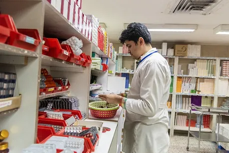 پرداخت ۳.۷ هزار میلیارد تومان از مطالبات داروخانه‌ها و مراکز درمانی