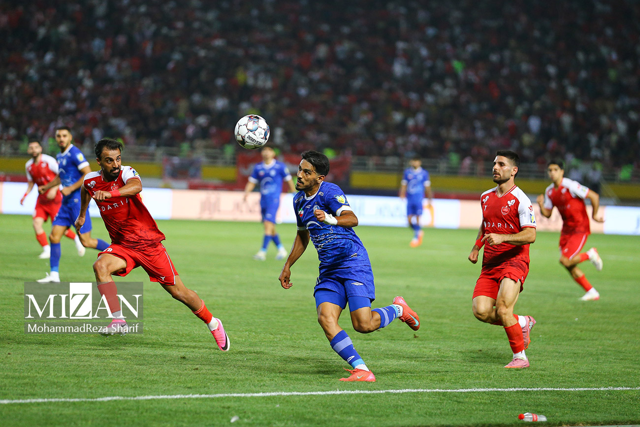 سیدعباسی: دربی ۱۰۷ کیفیت خوبی داشت؛ هم استقلال و هم پرسپولیس برای برد تلاش کردند/ کاش تیمِ امید در ناگویا مدال بگیرد سیدعباسی: دربی ۱۰۷ کیفیت خوبی داشت؛ هم استقلال و هم پرسپولیس برای برد تلاش کردند/ کاش تیمِ امید در ناگویا مدال بگیرد