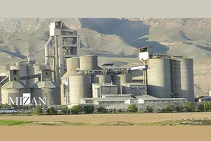 تلاش وزارت نیرو برای تامین برق صنایع سیمانی با وجود چالش‌های کم‌سابقه