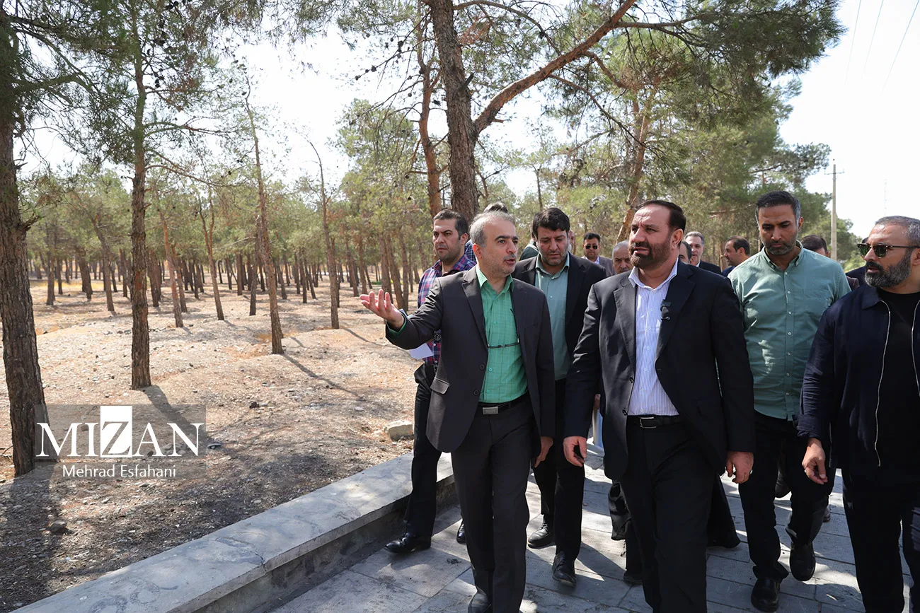 بازدید دادستان تهران از پارک جنگلی چیتگر