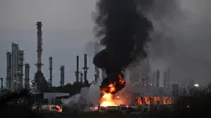 Haifa mayor: Bazan Refinery must be evacuated and removed from the city