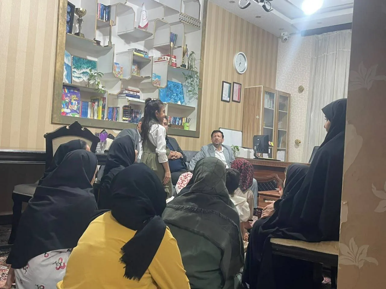 حمایت دادگستری بوشهر از مرکز نگهداری دختران بی‌سرپرست / تأکید بر رفع چالش‌ها و نیاز‌های اساسی فرزندان بهزیستی
