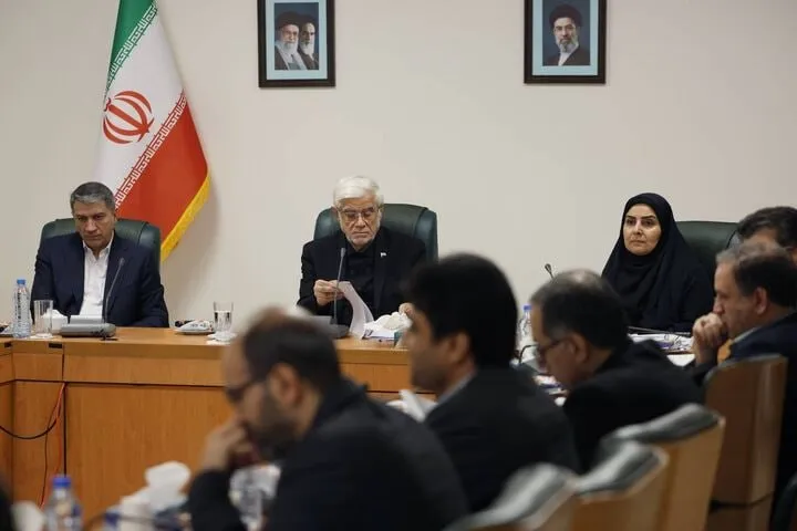 تصویب بسته تسهیل فرآیند‌های گمرکی و حمل یکسره کالا در چهارمین جلسه ستاد ملی گذر
