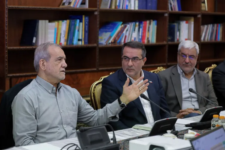 پزشکیان: نظام مدیریت عملکرد دولت باید به کارآمدی دستگاه‌ها و رضایت مردم منجر شود