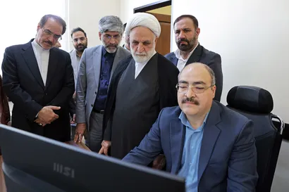 تحول بنیادین دیجیتال در عدلیه؛ پایان کابوسِ «یک شب بازداشت» با ضمانت الکترونیک/ حضور رئیس قوه قضاییه در چند شعبه قضایی و نظارت بر روند پذیرش هوشمند وثایق و کفالت‌ها