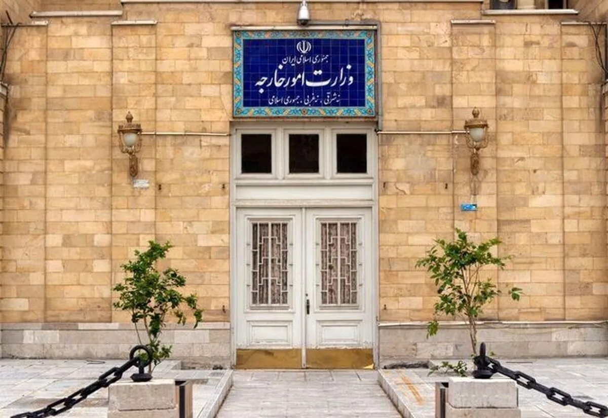 احضار سفیر انگلیس به وزارت خارجه ایران