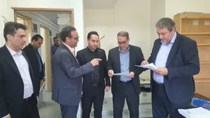 دادستان مرکز لرستان از دادسرای بروجرد بازدید کرد