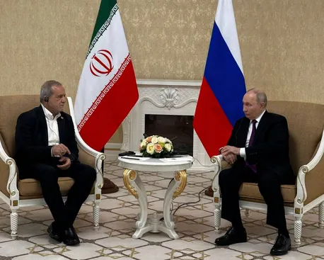 پزشکیان: روابط تهران و مسکو در بیشتر زمینه‌ها در حال گسترش است/ پوتین: ایران تلاش واقعی برای پایان نزاع در خاورمیانه انجام می‌دهد