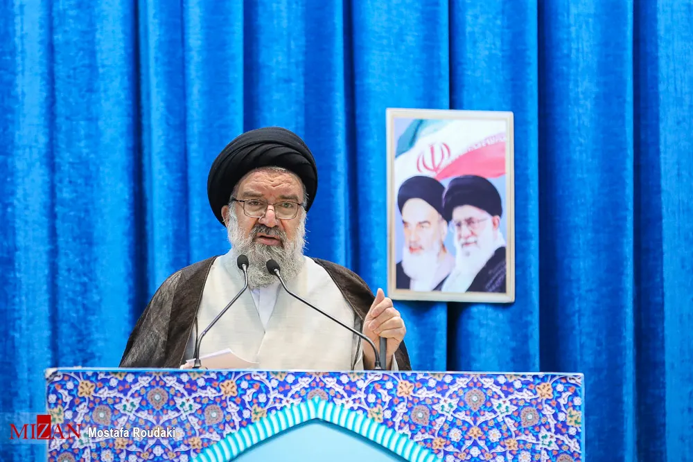 آیت‌الله خاتمی: ایران خار در چشم و استخوان در گلوی آمریکا خواهد بود