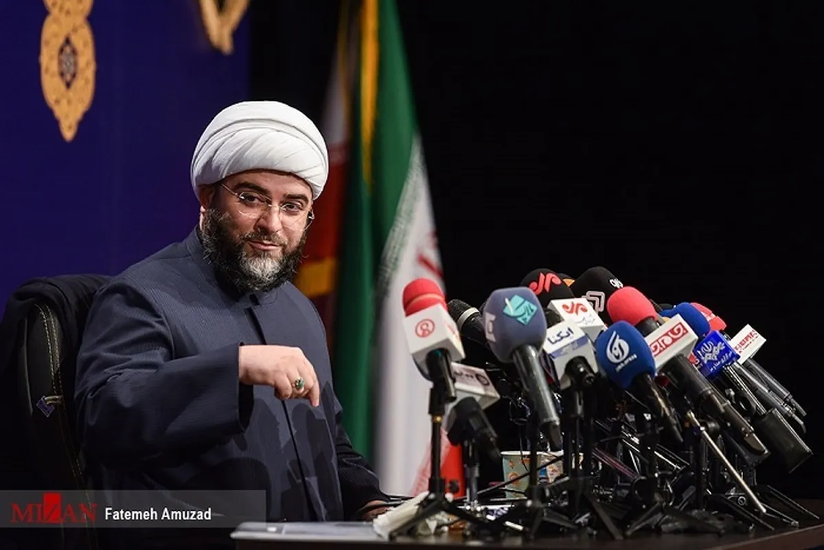 رونمایی از پوستر مهرواره محله «همدل ۲» / تجلیل از بانوان فعال مهرواره «بانور» رونمایی از پوستر مهرواره محله «همدل ۲» / تجلیل از بانوان فعال مهرواره «بانور»