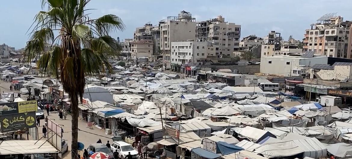بحران سرپناه در زمستان؛ چالش مرگبار پیش روی بازماندگان نسلکشی غزه بحران سرپناه در زمستان؛ چالش مرگبار پیش روی بازماندگان نسلکشی غزه
