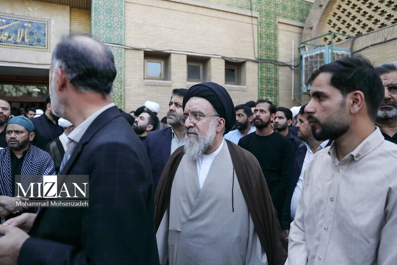 تشییع پیکر مطهر آیت‌الله «شبیری زنجانی»