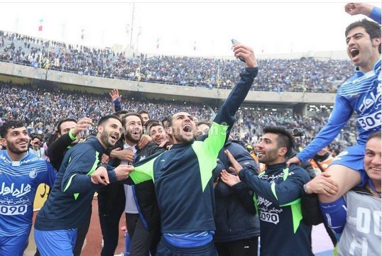 سلفی استقلالی ها پس از دربی+ عکس