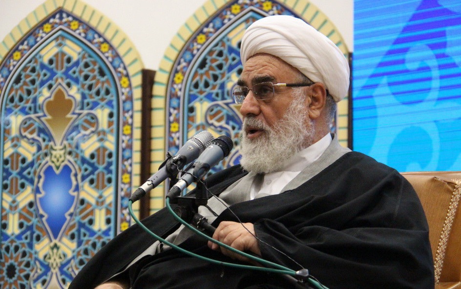 بدون تصمیم نظام اسلامی، هیچ حرکتی در سطح منطقه انجام نمی گیرد