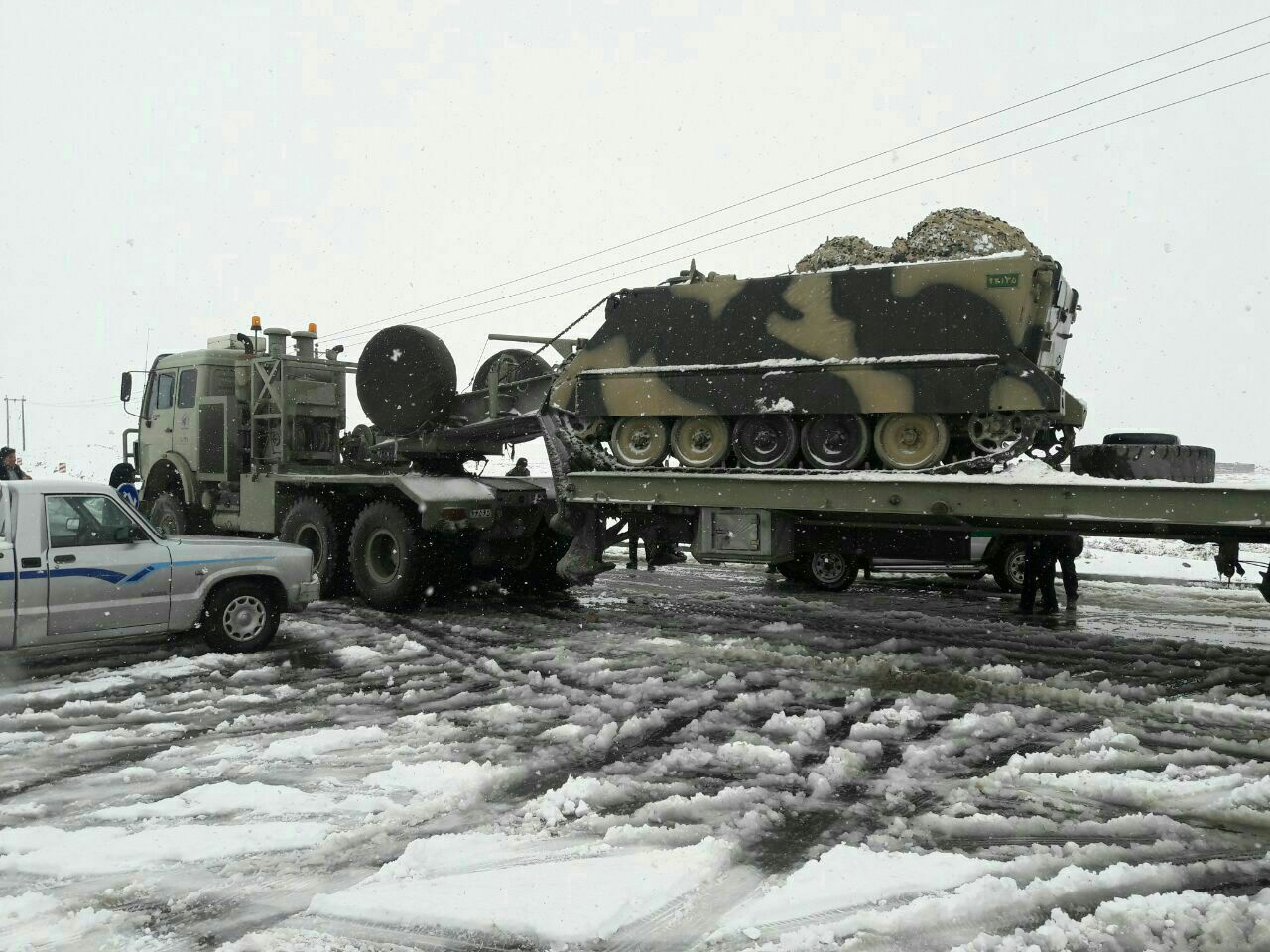 کمک ارتش به سیل زدگان