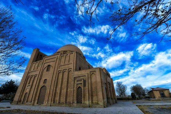 بزرگ‌ترین بنای تاریخی طابران توس در انتظار بودجه/هارونیه ربطی به هارون‌الرشید ندارد