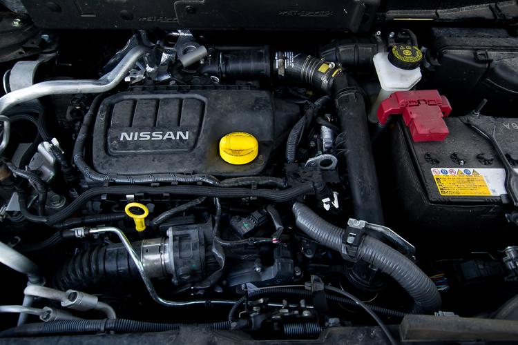 هیوندای سانتافه بخریم یا نیسان ایکس تریل؟ +عکس
