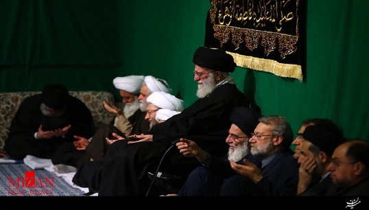 عزاداری فاطمیه در حسینیه امام خمینی عزاداری فاطمیه در حسینیه امام خمینی