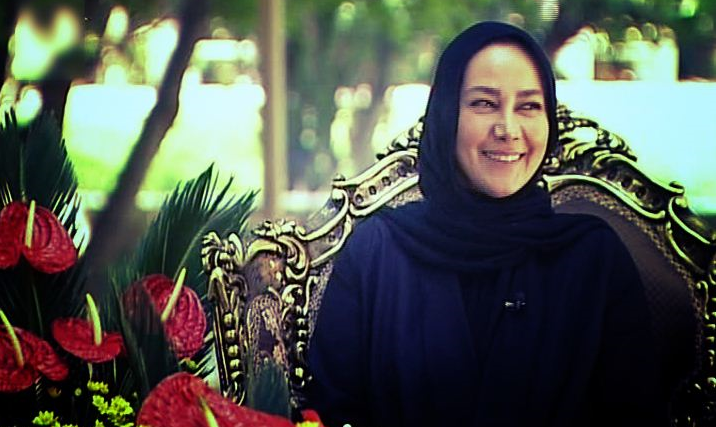 حسرتی که بر دل آنا نعمتی مانده است