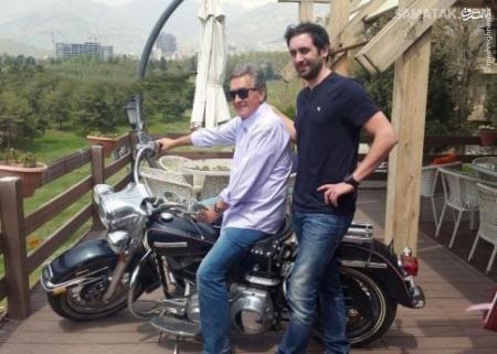 پروفسوری حرفه من است/ فوتبالم شبیه جباری و نویدکیا بود/ تا پرسپولیس قهرمان نشود لیگ تمام نخواهد شد+عکس
