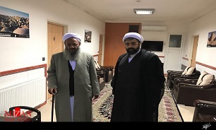 نشست صمیمانه دادستان زاهدان با امام جمعه اهل سنت زاهداننن نشست صمیمانه دادستان زاهدان با امام جمعه اهل سنت زاهداننن