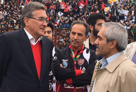 طاهری می‌داند فیفا شوخی ندارد/ ترس سرپرست پرسپولیس از تکرار کابوس استقلال