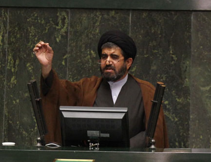 موسوی لارگانی