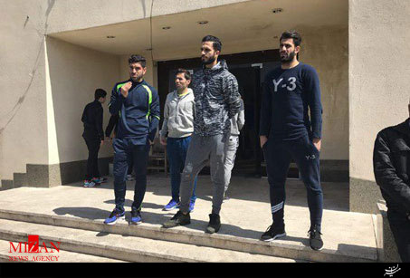 همه رفتند و یک نفر ماند/ منصوریان غایب اعتصاب استقلالی‌ها!