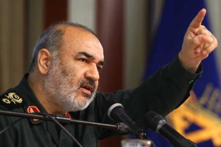 همراهی فضیلت مجاهدت در راه خدا با فعالیت پزشکی مولد ارزشهای والایی است همراهی فضیلت مجاهدت در راه خدا با فعالیت پزشکی مولد ارزشهای والایی است