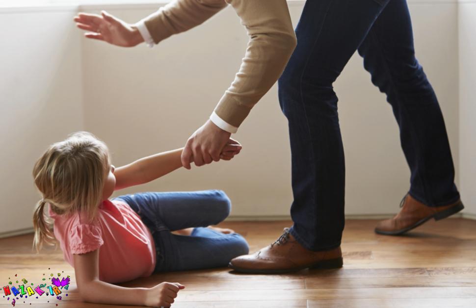 چرا نباید کودکان را تنبیه بدنی کنیم؟